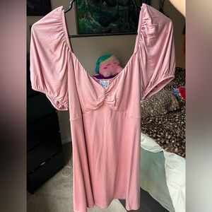 Never worn Francesca’s pink dress!!